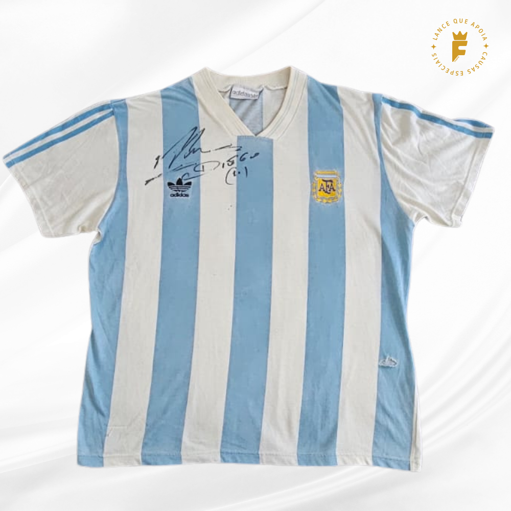 Camisa Argentina 1993, N4, de jogo/preparada, autografada Maradona 