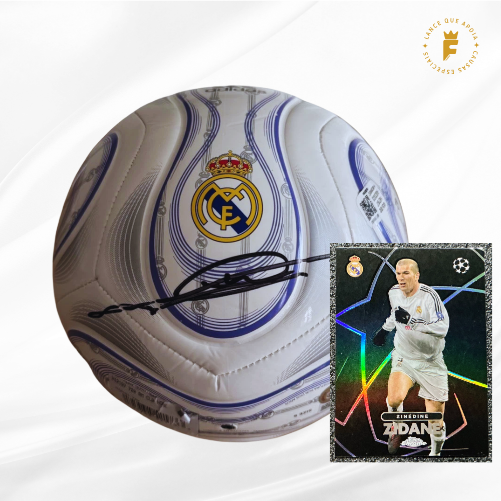 Bola Real Madrid Adidas autografada Zidane e card
