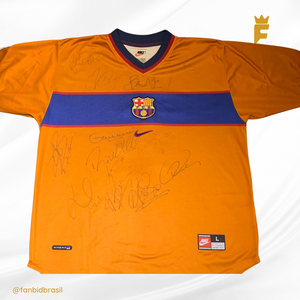 Camisa oficial do Barcelona 1998/99 Autografada 12 Craques