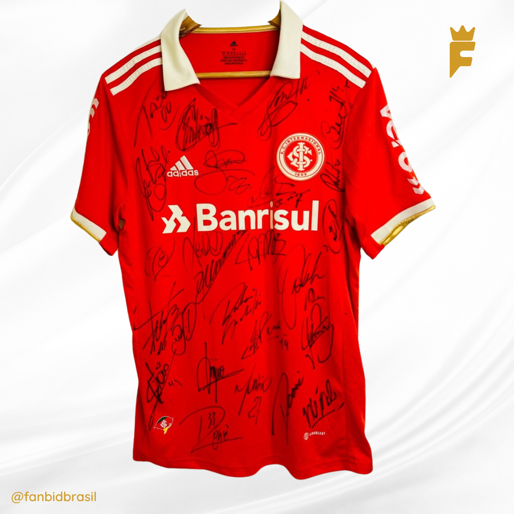 Camisa oficial do Internacional 2022 autografada todo elenco, de jogo