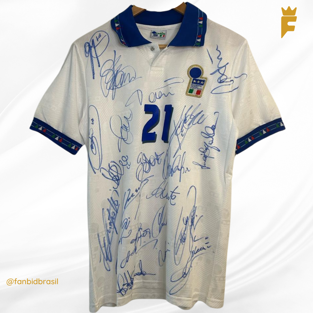 Camisa oficial da Itália Copa do Mundo 1994 autografada todo elenco e Baggio