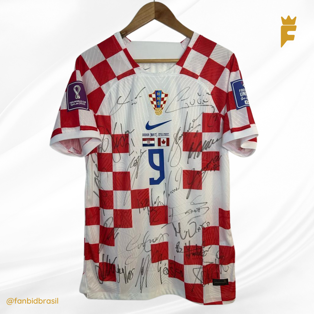 Camisa oficial Croacia Copa do Mundo 2022, autografada todo elenco, modelo jogador