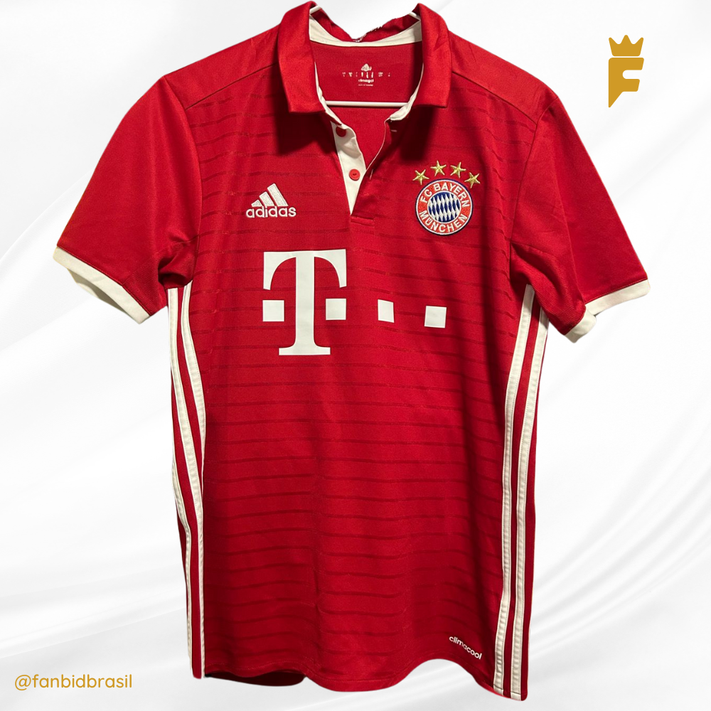 Camisa oficial do Bayern 2014/15 autografada Robben