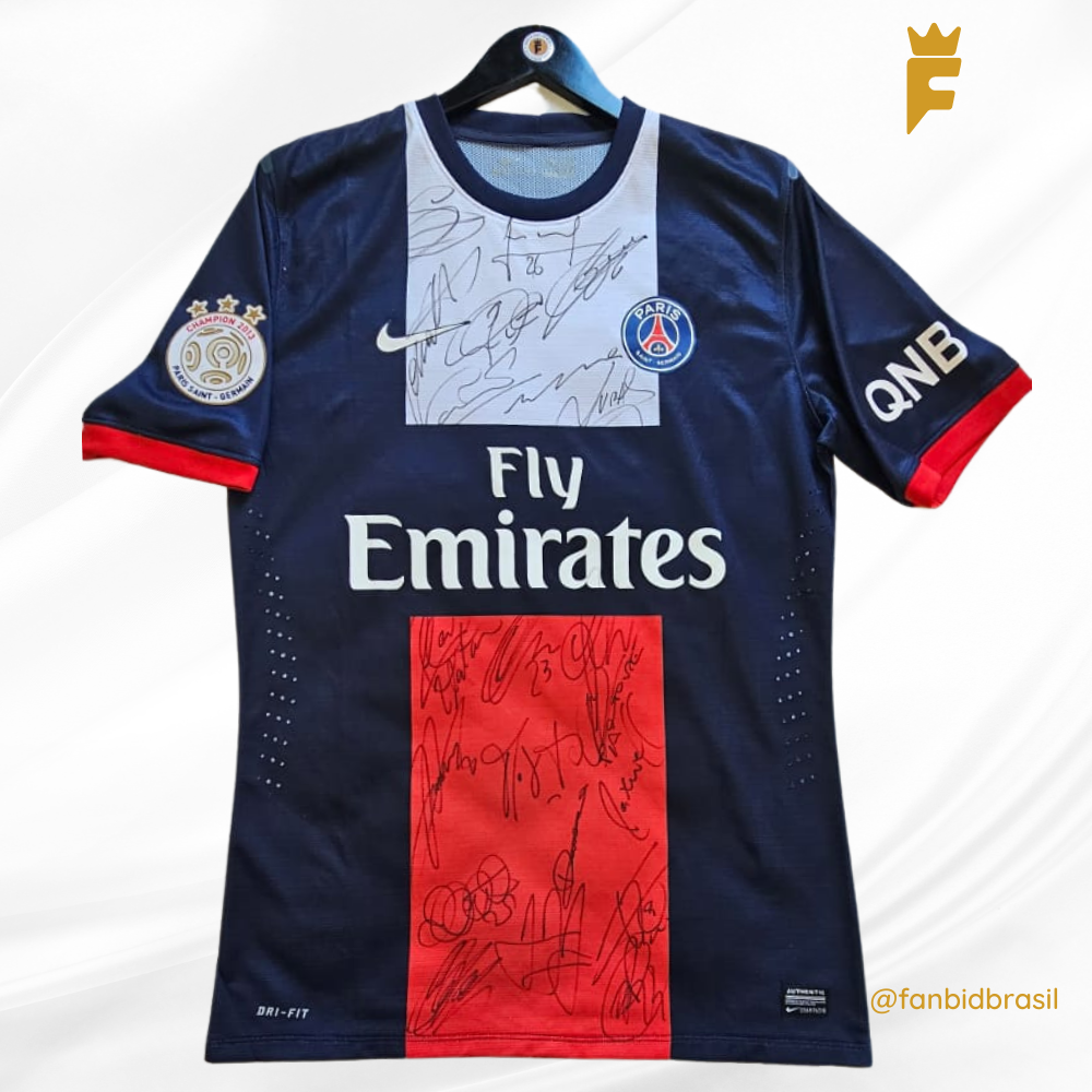 Camisa oficial PSG 2013/14 modelo jogador, autografada todo elenco