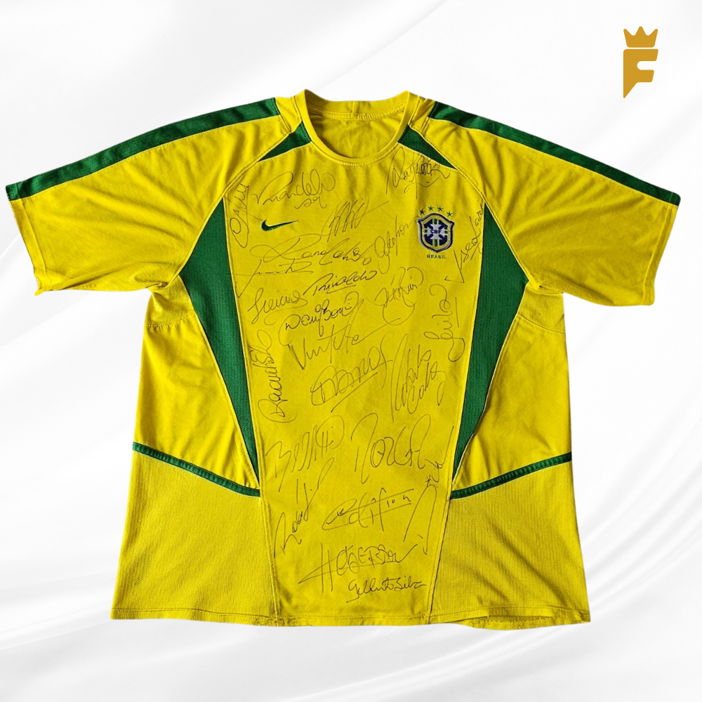 Camisa oficial Brasil 2002 original da época, autografada todo elenco pentacampeão da Copa do Mundo