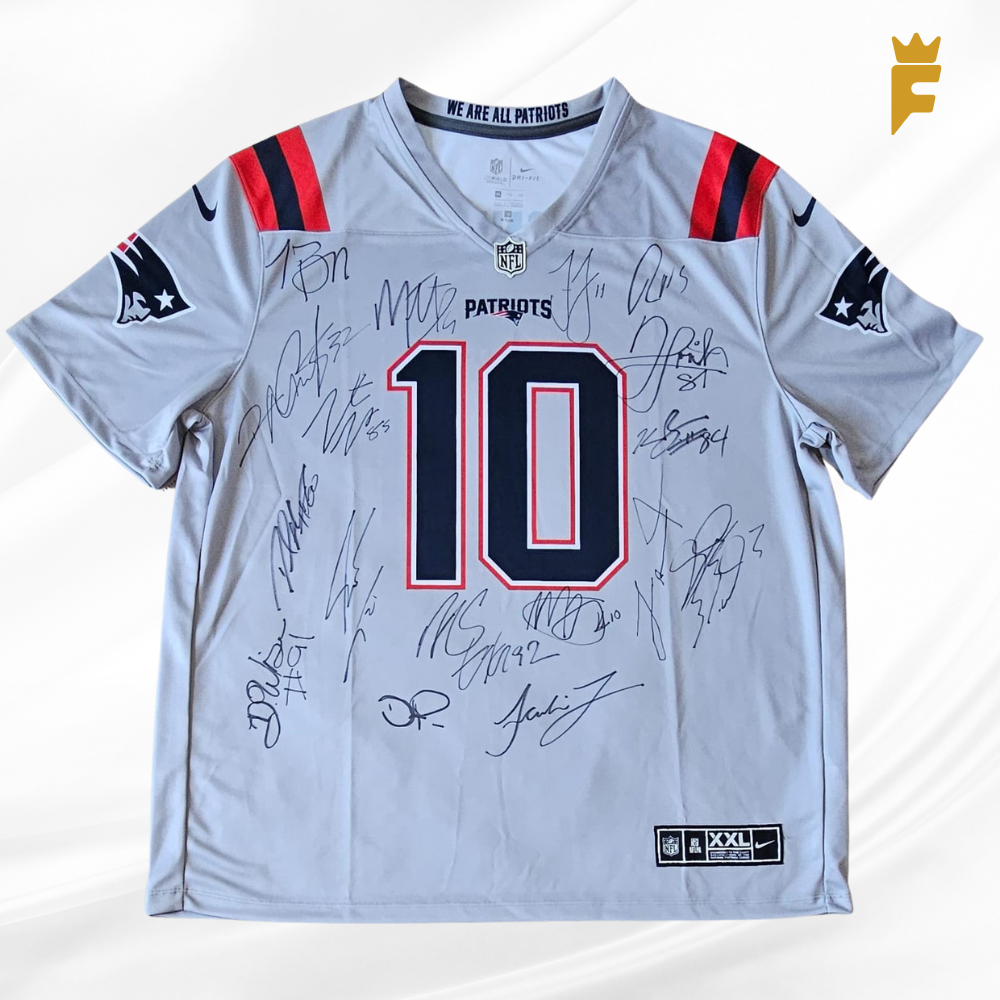 Camisa original Nike New England Patriots invertida Legend Player Performance, autografada 17 jogadores do elenco