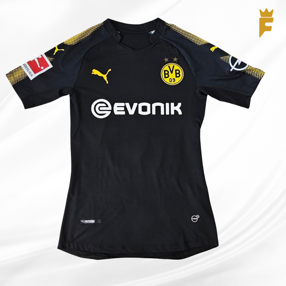 Camisa oficial Borussia Dortmund 2017/2018, vrs jogador Mario Götze autografada