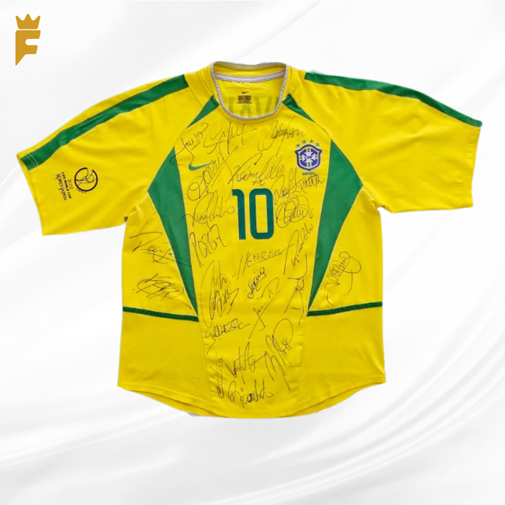 Camisa oficial Brasil 2002 original da época, autografada todo elenco pentacampeão da Copa do Mundo